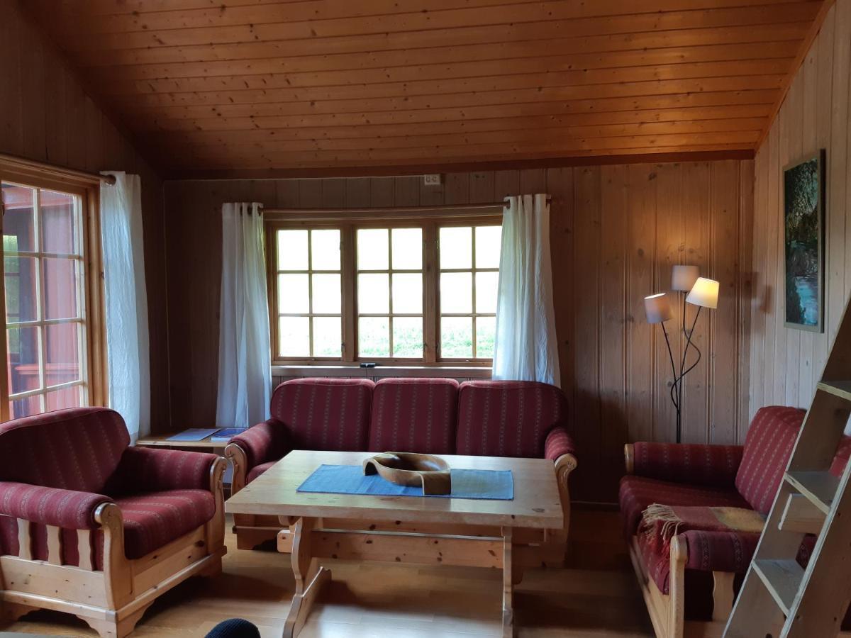 Eidsdal Camping Og Feriehus Екстериор снимка