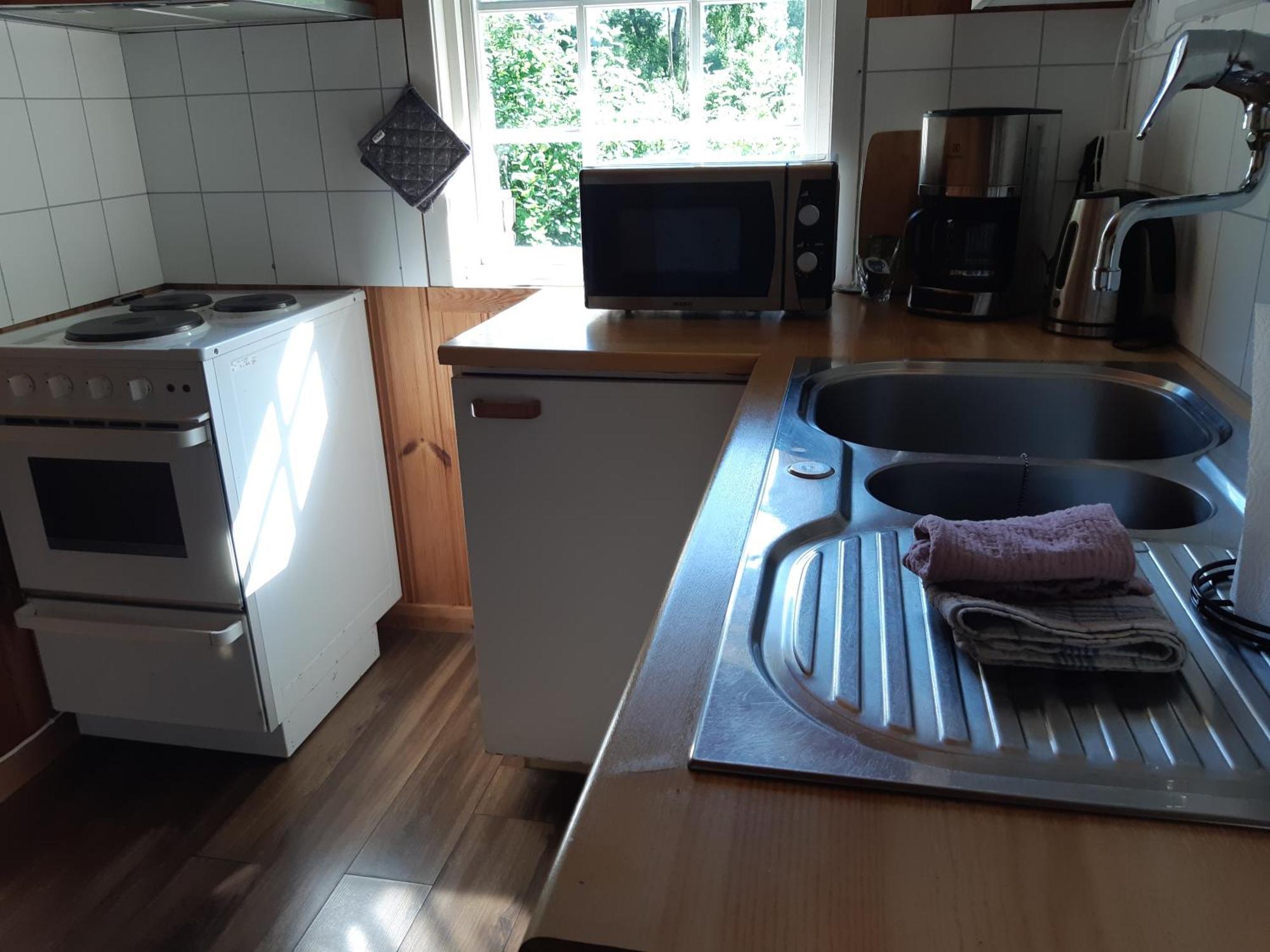 Eidsdal Camping Og Feriehus Екстериор снимка